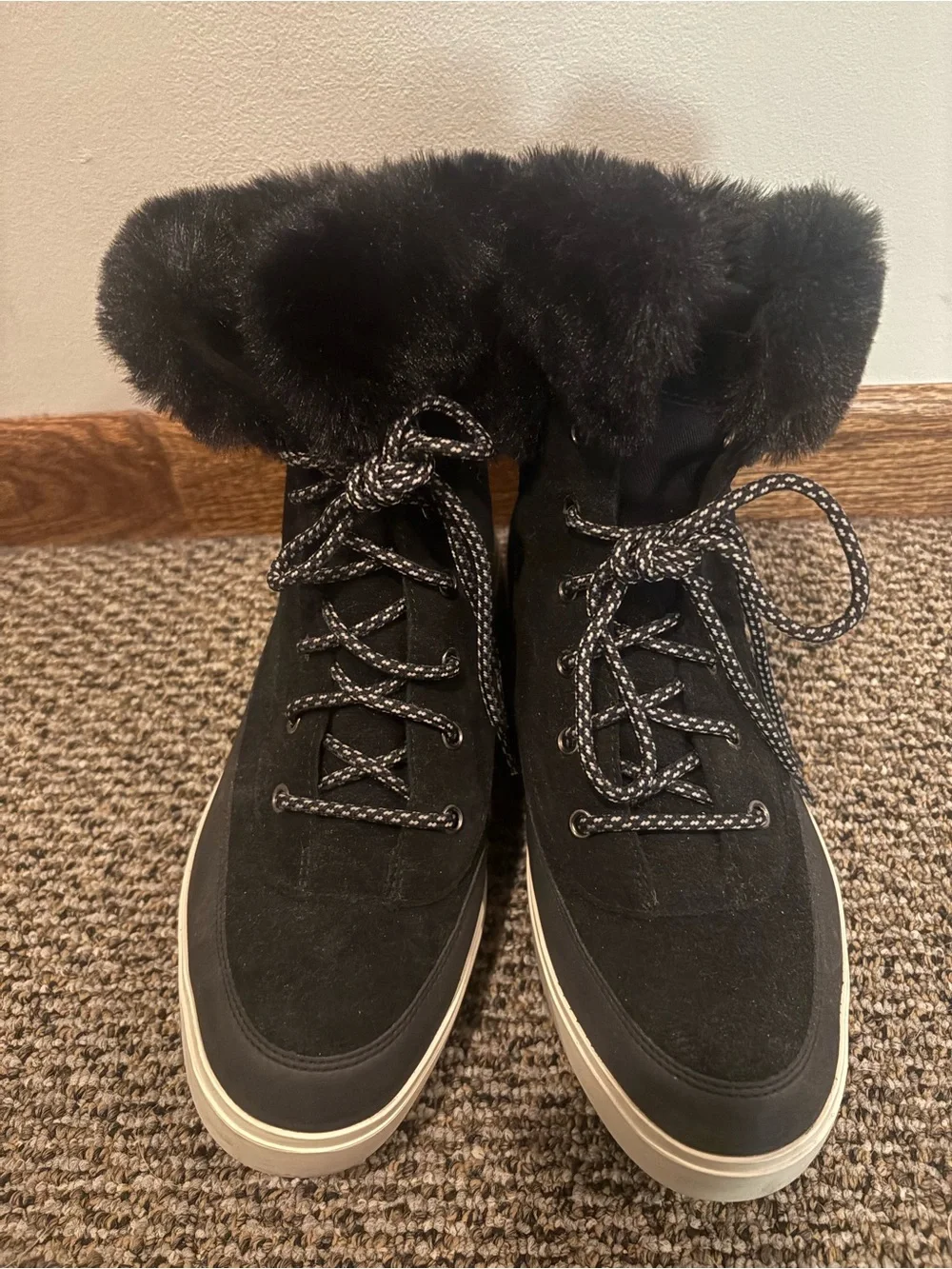 Koolaburra by UGG Black Ryanna Waterproof Snow Boots Size 10 - Picture 2 of 9